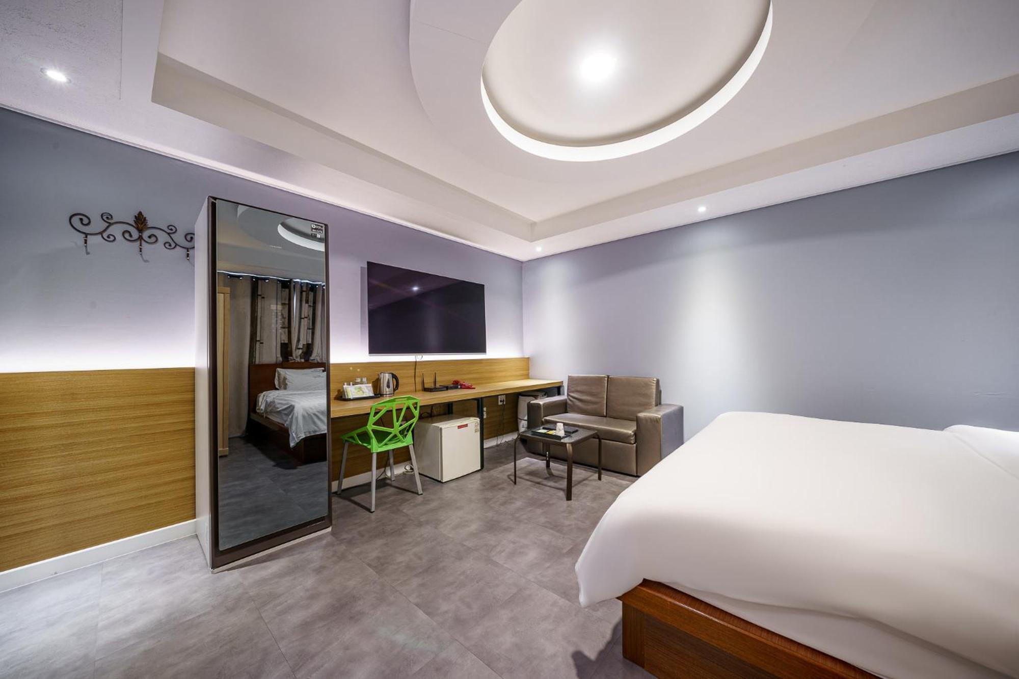 Hotel New Evergreen Mokpo Exteriér fotografie