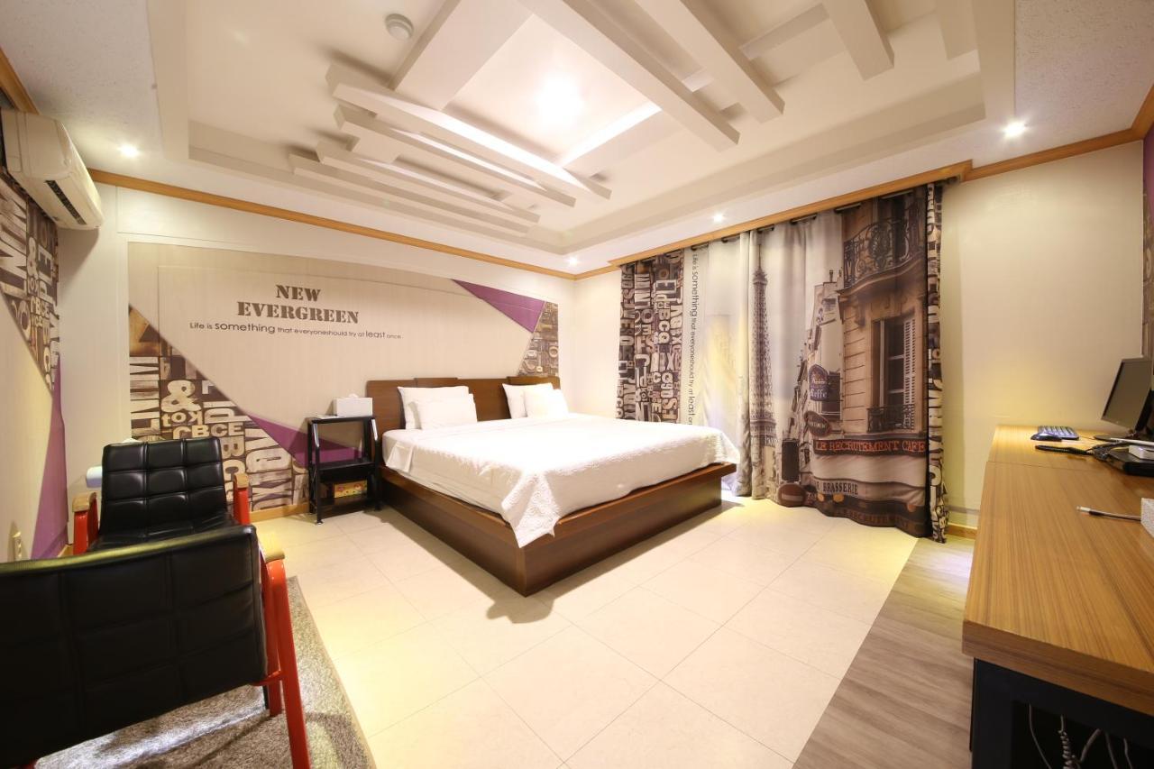 Hotel New Evergreen Mokpo Exteriér fotografie