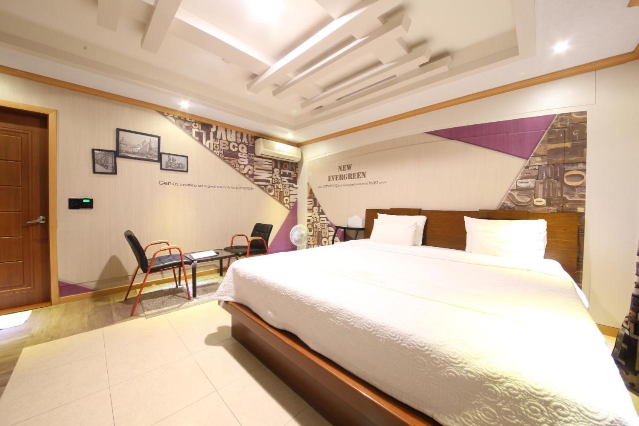 Hotel New Evergreen Mokpo Exteriér fotografie